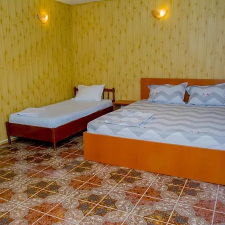 Casa Damian Două Mai